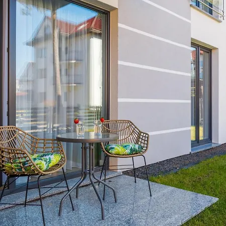 Apartment With Parking 500 M From The Sea By Noclegi Renters Miedzywodzie Exterior photo