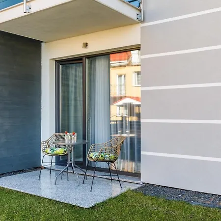 Apartment With Parking 500 M From The Sea By Noclegi Renters Miedzywodzie Exterior photo