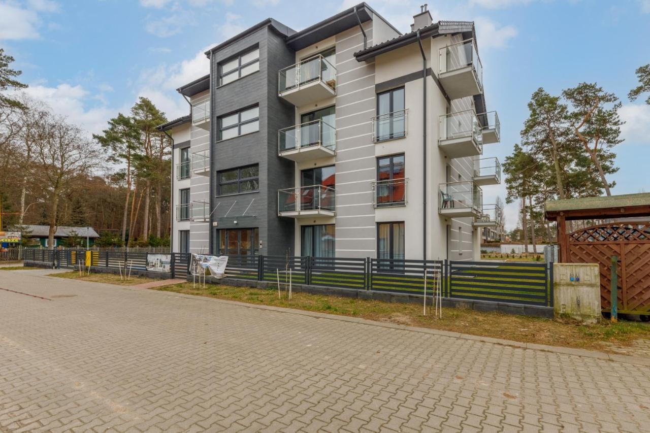 With Parking 500 M From The Sea By Renters *