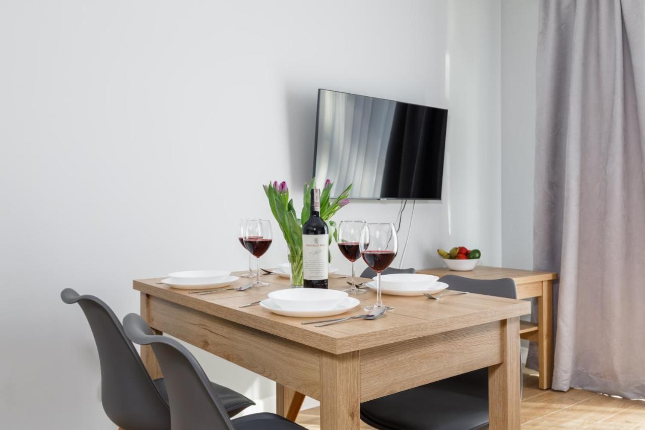 Apartment With Parking 500 M From The Sea By Renters
