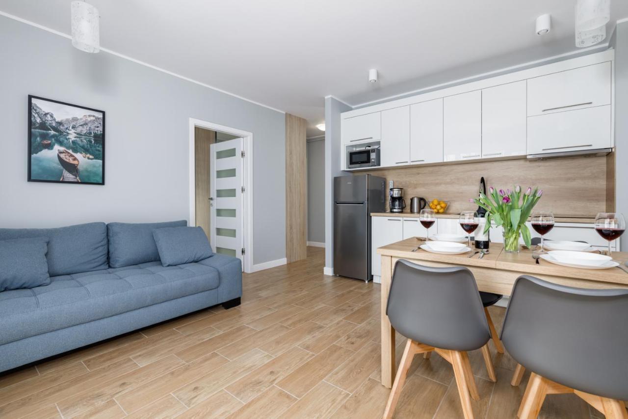 With Parking 500 M From The Sea By Renters *